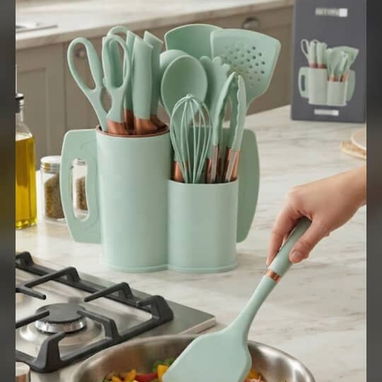 🚨Set De Cocina 🚨19 piezas 💰Precio : 23 USD 🚨 Material: Madera Y Silicona. F - Img 124844530