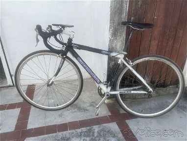 Vendo bicicleta de ruta Cannondale cuadro 49 ,grupo Shimano 105 - Img main-image-45706516