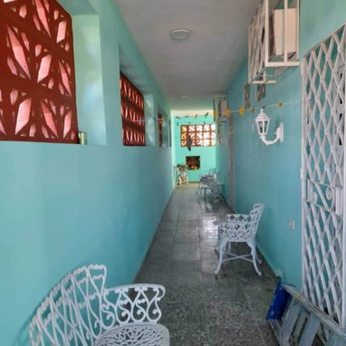 Vendo casa frente al mar en playa baracoa la Habana con todo adentro +17865231505 - Img 121529316
