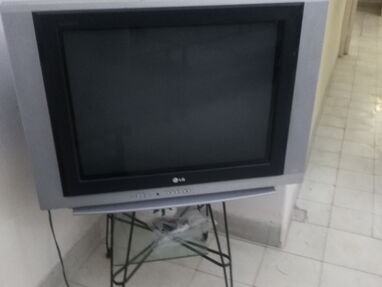 Vendo TV LG de 27" modelo culon . - Img main-image