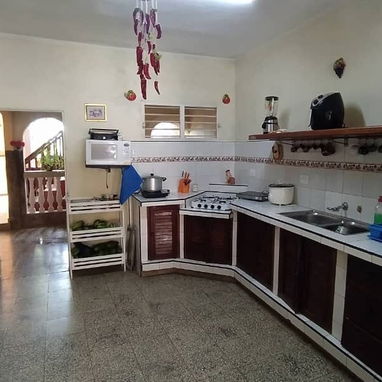 OPORTUNIDAD ÚNICA Venta de Hostal Los Rodriguez - Img 125358355