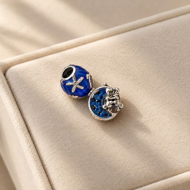 Aretes y charms otiginales - 2/4