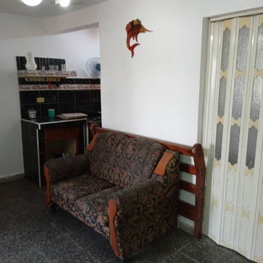 *$16.000usd CON AJUSTE. En venta excelente y tranquilo apartamento de 2 pisos en el  1er piso interior,  en El Cerro, de - 4/10