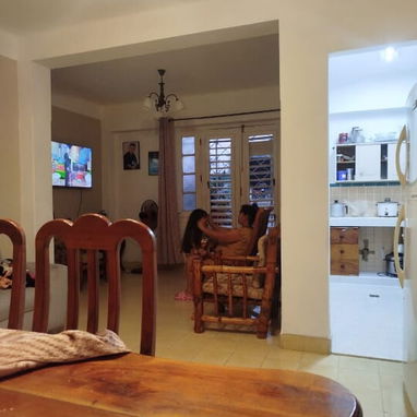 APTO EN LA VÍBORA 2 HABITACIONES, CONSTRUCCIÓN CAPITALISTA. - 4/10
