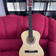 Guitarra Clásica en venta - Img 57724820