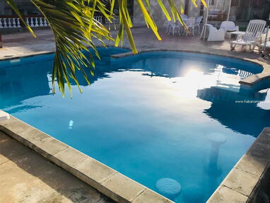✨Se renta casa con piscina de 5 habitaciones  climatizadas en la playa de Guanabo RESERVAS POR WHATSAPP 52463651✨ - Img 35264368