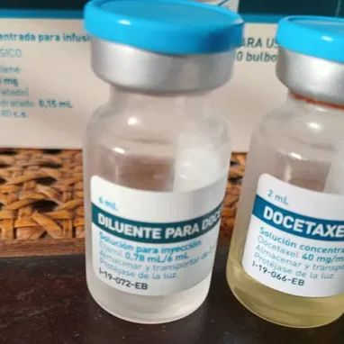 Tengo gemcitabina, albumina humana, docetaxel, rituximab - Img 123442028