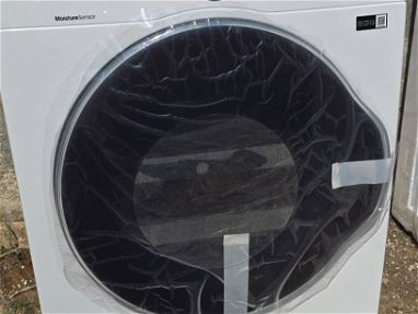 Lavadora secadora al vapor Samsung de 11 kg - Img 66959485