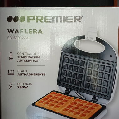 Waflera de 750W - Img 122834163