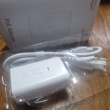 Adaptador PoE 24V 0.3A Marca Ubiquiti. Interesados al 53998989 o 54981957 - Img 115037272