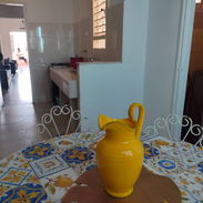 🏡Playa. Rento apto de 3 cuartos y 2 baños. Terraza a la calle. 📍Cerca de 31 y 42. 💼Renta Lineal.👶Se admiten niños - Img 54549269