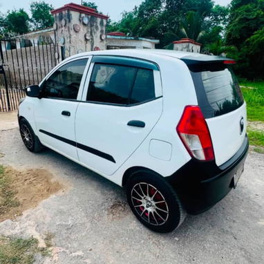 🚨🚘 ¡HYUNDAI i10 EN VENTA! - 2/6