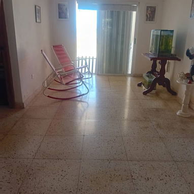 Venta de casa independiente frente a la costa - 8/10