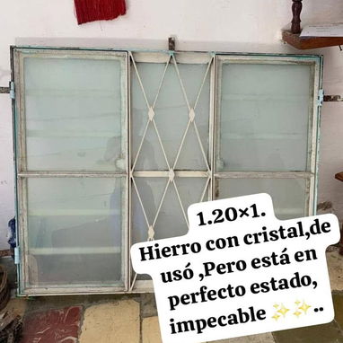 Ventanas de hierro con sus cristales en 70 mil.,puerta de marquetería de aluminio y cristalería en 70 mil., - Img 116664018
