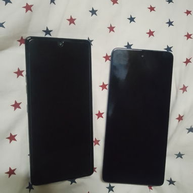 Vendo dos teléfonos androides . LG stylo 6 y un Motorola 2025 - Img 123464561