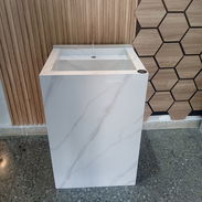 Lavabo con Pedestal cuadrado - Img 55392358