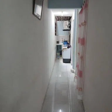🏡SE VENDE CASA INDEPENDENDIENTE, MUY AMPLIA, EXCELENTE ZONA DE CENTRO HABANA. - Img 120936023