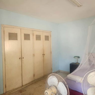CASA INDEPENDIENTE CON PATIO AMPLIO Por el Parque Ecológico 110 euros 53582376 - Img 122146787