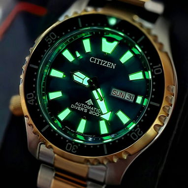 citizen promaster fugu driver automático, cristal zafiro,cumple con la norma iso como reloj de buceo wr 200 metros - Img 122689260