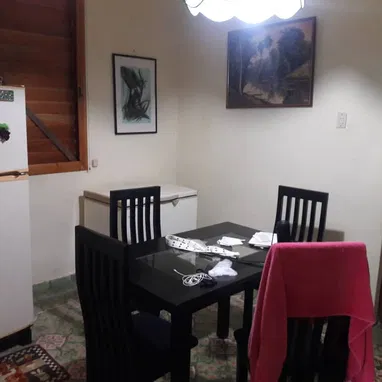 Venta casa totalmente independiente Playa cerca de cine Metropólitan 120mil 53582376 - 2/4