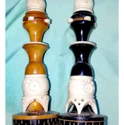 Antiguo juego de ajedrez de hueso madera. Piezas de 8 y medio hasta 15cm altura - Img 50336650