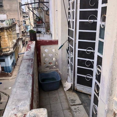 SE VENDE APARTAMENTO EN CENTRO HABANA A UNA CUADRA DE GALIANO - Img 124886094