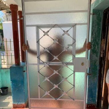 Se realizan trabajos de herreria puertas y ventanas - Img 125347540