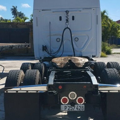 Rastra Camion Freightliner Cascadia 2018 en Venta – Lista para trabajar - Img 121931226
