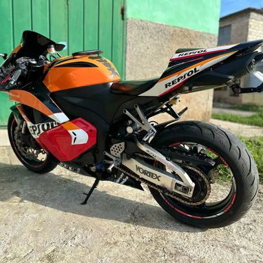 HONDA CBR 600RR 2012 - 3/4