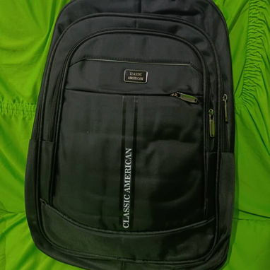 Mochilas grandes ORIGINALES DE LA RECONOCIDA MARCA *CLASSIC AMERICAN* - 4/4