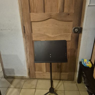 Atril para músicos - Img 120857530