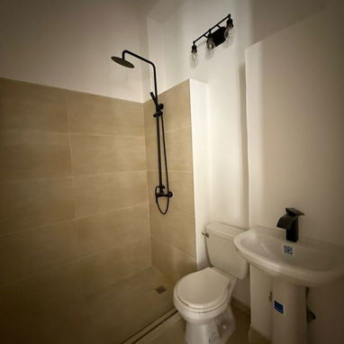 Vendo propiedad en El vedado - Img 120331490