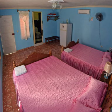 Se rentan 3 habitaciones en el Hostal "Martha"en Trinidad Sancti Spíritu.Oferta de Verano - Img 98569498