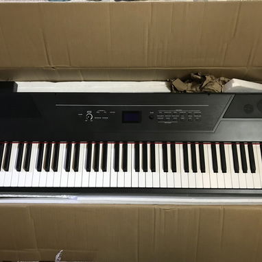 Nuevo!!! Piano de 88 teclas contrapesadas - 2/2