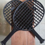 Vendo Raquetas Plásticas Negras 1500CUP el Par, Hechas en Taiwan, Michel 55102507 (Solo x WhatsApp) - Img 54161039