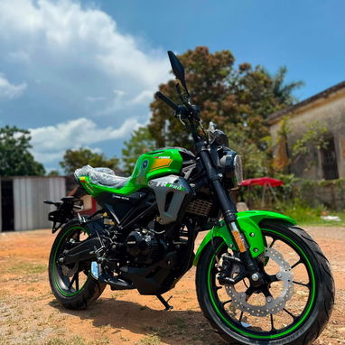 MOTO DEPORTIVA DE COMBUSTIÓN FURIA PRO DE 250 CC y autonomía DE 30 KM/h 🏍️ - 10/10