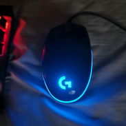 Kit Teclado Corsair K65 Mecánico, Mouse Logitec G203 - Img 56519393