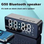 Reloj despertador, temperatura. Altavoz inalámbrico G50 Mini espejo Diseño,bluetooth, entrada de tarjeta SD. USB-C - Img 45670024