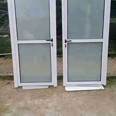 Puertas de aluminio - 3/4