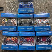 Mandos de ps4 nuevos en su caja a buen precio! - Img 57332864