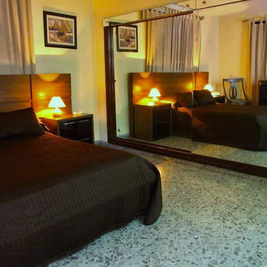 📱 Villa Privada con Piscina y Entrada Independiente - Img 116110491