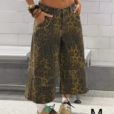 Diversidad de diseños de pantalones y más - Img 122099744