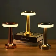 Lámpara de Escritorio mesa LED táctil 🌙✨ recargable USB, 3 niveles de brillo regulable, hotel, bar y hogar - Img 56590572