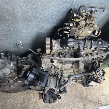 Motor y caja de Peugeot Diésel DW8 con procedencia - 2/2