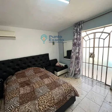 Casa Independiente con patio en altahabana - 3/9
