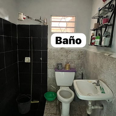 Se vende casa en guanabacoa con todo adentro - 2/10