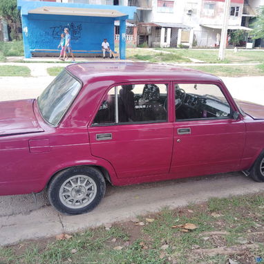 Se vende Lada 2105 - Img 123472169
