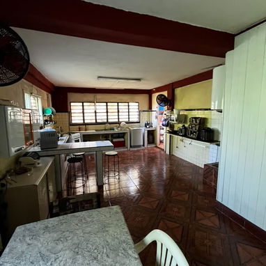 Se vende maravillosa propiedad en Lawton - 8/10
