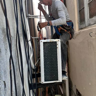 ❄️SPLIT❄️🥶 Defectación, reparaciones menores, recarga de refrigerante, montaje, desmontaje y mantenimiento 52966031Tecn - Img 117542156
