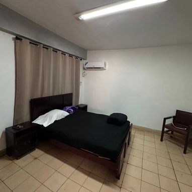 Se renta lineal un apartamento  en el vedado - Img 122282386